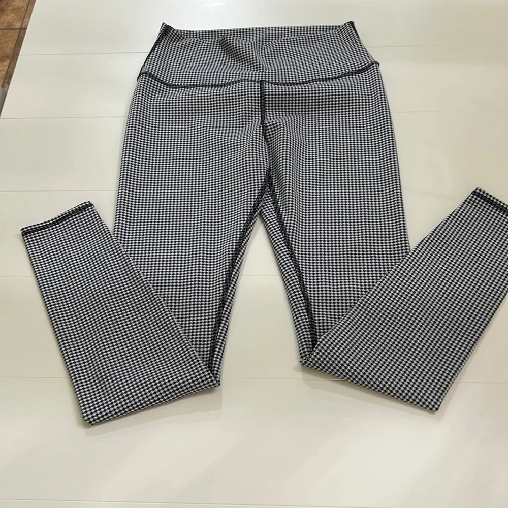 Alo yoga leggins - Picture 5 of 15